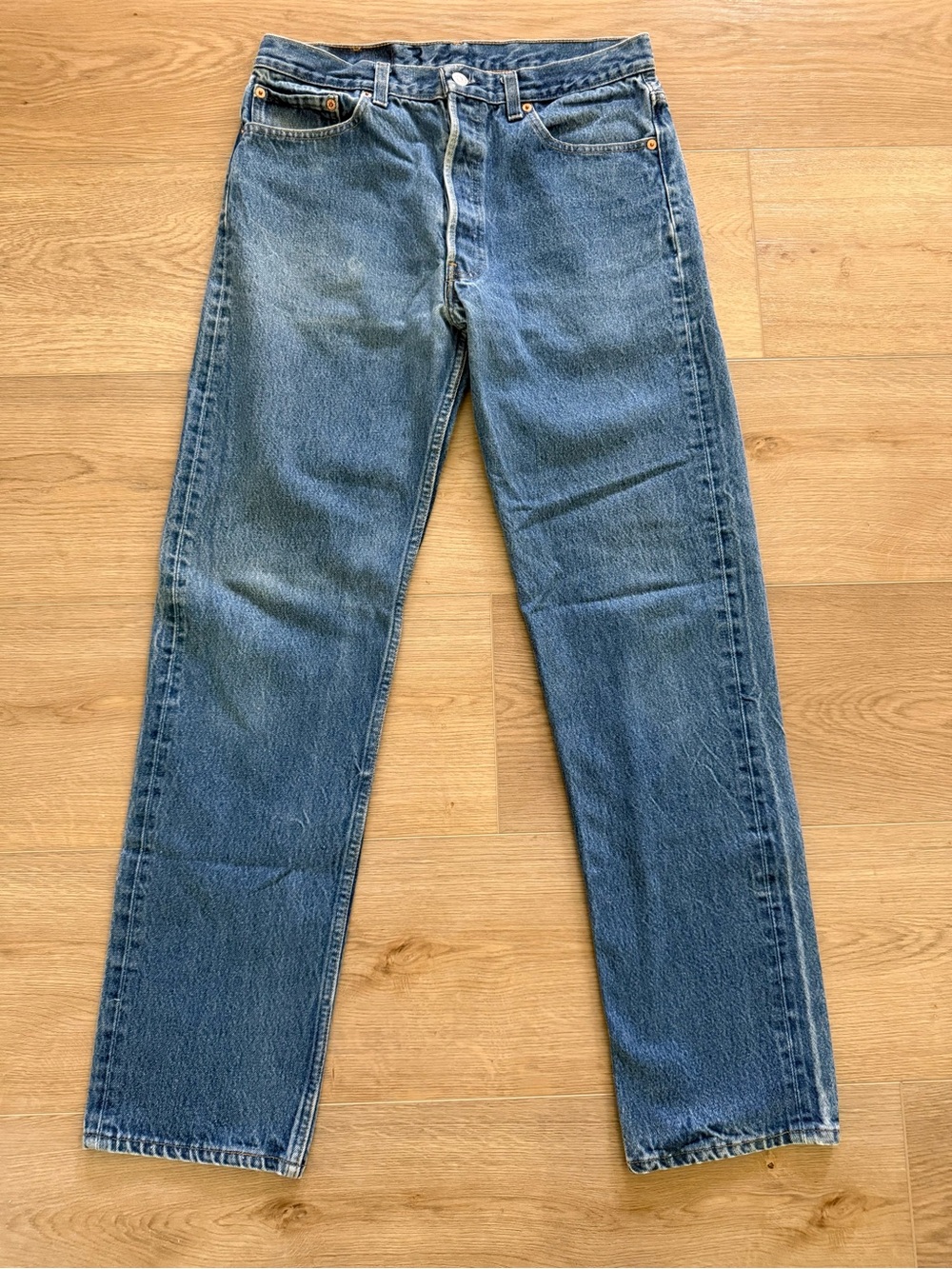Vintage 1991 501 XX made in USA button fly jeans 32x32 faded denim Levi’s